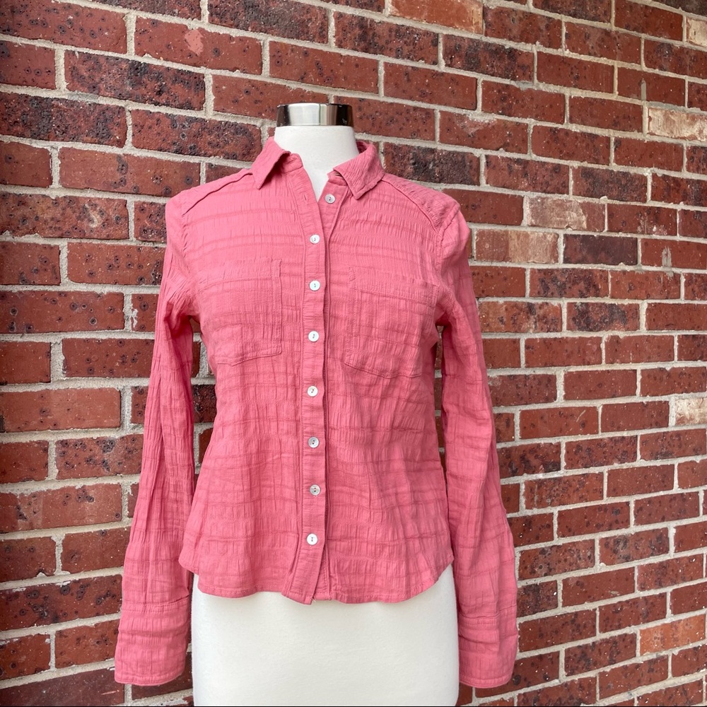 Free People Gauzy Button Down Summer Shirt Top Size XS Abalone Buttons Pink